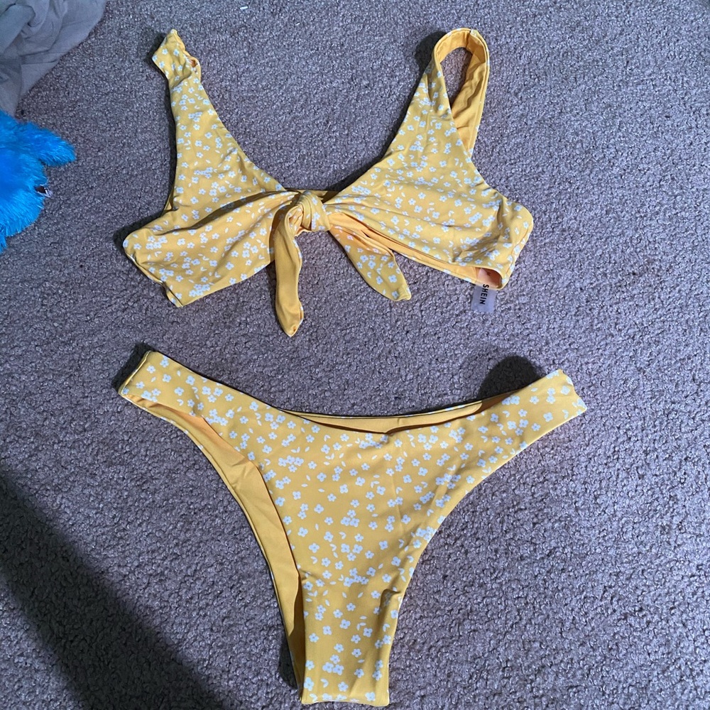 shein yellow ditsy floral bikini size m nwot